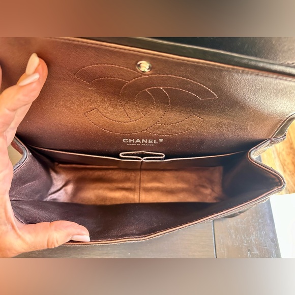 Chanel 2.55 Reissue Flap Bag - Picture 12 of 16